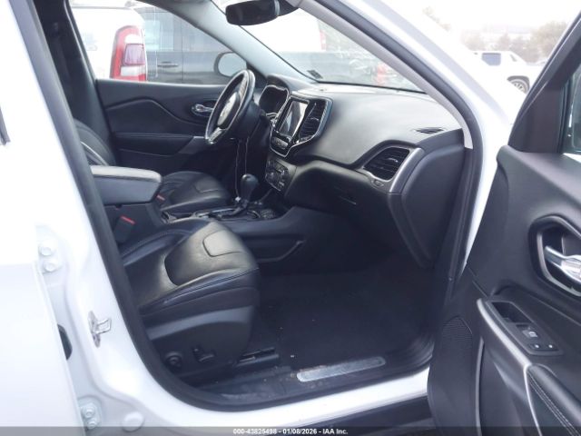 Jeep Cherokee Limited 4x4 Image 15