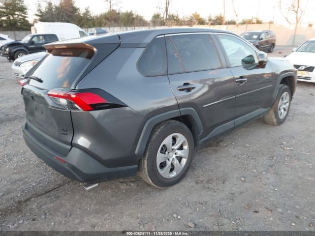 Toyota RAV4 Le Image 2