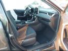 Toyota RAV4 Le Image 10