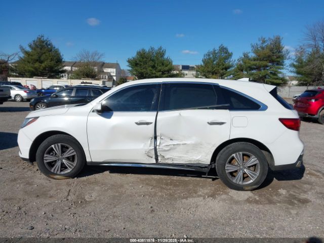 Acura MDX Standard Image 8