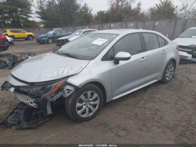 Toyota Corolla Le Image 3