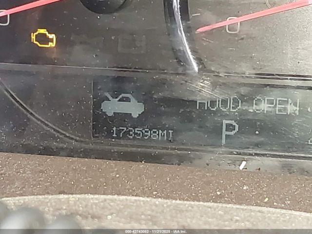 Cadillac SRX V6 Image 13