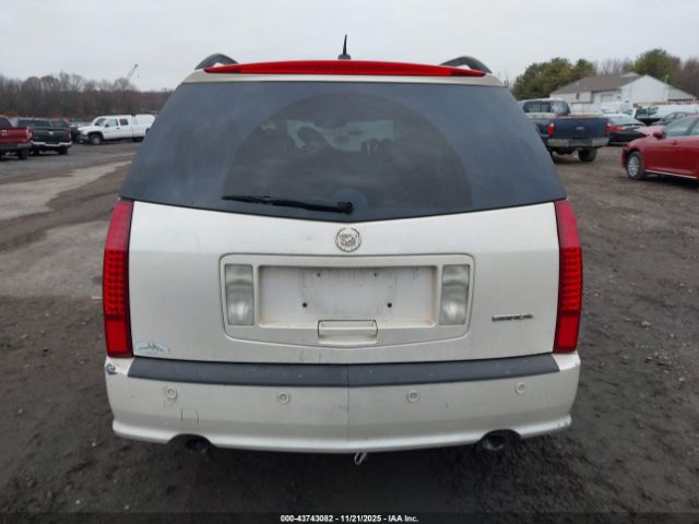 Cadillac SRX V6 Image 12