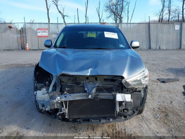 Mitsubishi Outlander Se Image 9