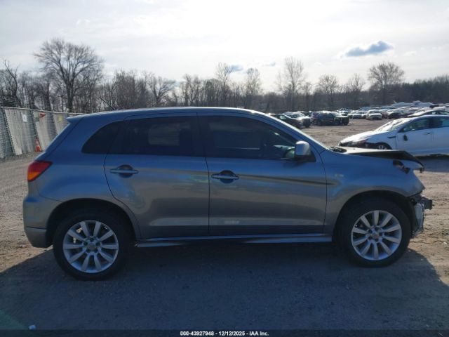 Mitsubishi Outlander Se Image 10