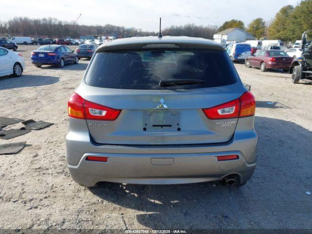 Mitsubishi Outlander Se Image 12