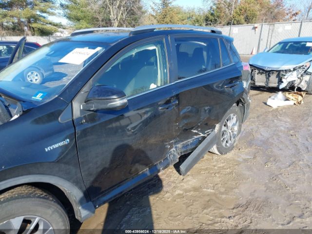 Toyota RAV4 Xle Image 15