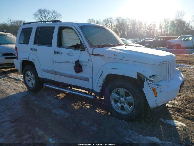  Salvage Jeep Liberty