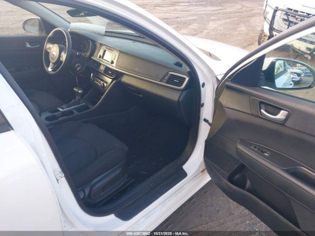 Kia Optima Lx Image 5