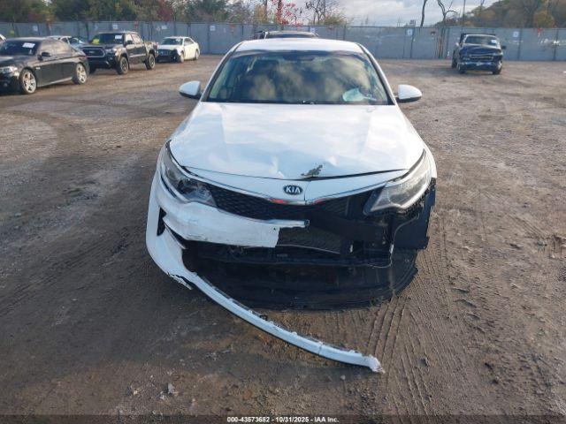 Kia Optima Lx Image 10