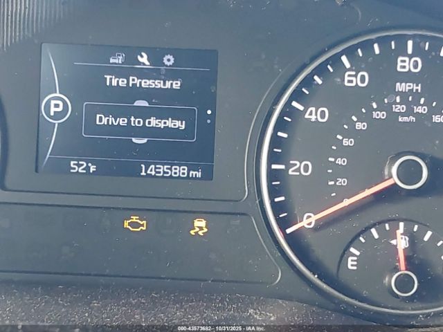 Kia Optima Lx Image 16