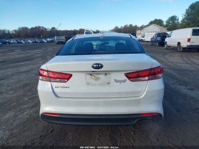 Kia Optima Lx Image 15