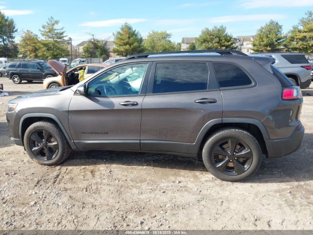 Jeep Cherokee Altitude 4x4 Image 18