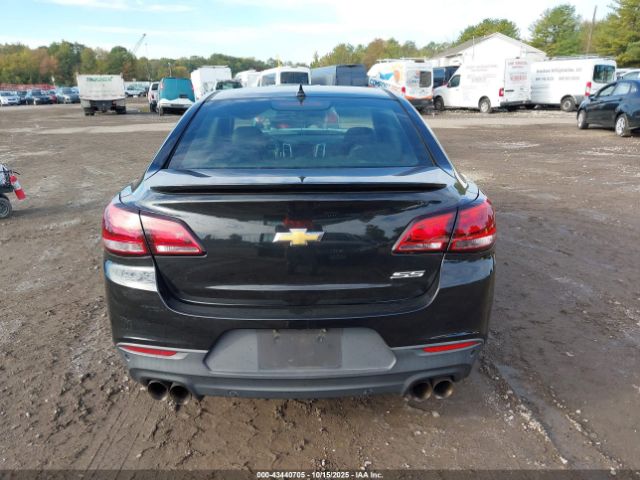 Chevrolet SS Image 14