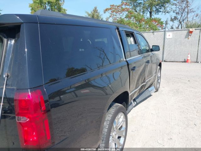 Chevrolet Suburban Lt Image 18