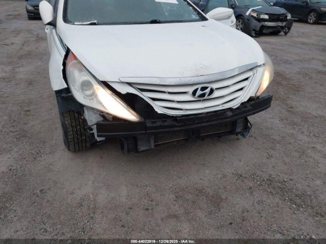 Hyundai SONATA Gls Image 6