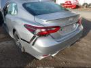 Toyota Camry Se Awd Image 3