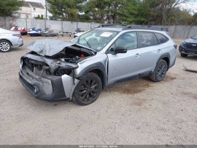 Subaru Outback Onyx Edition Image 2