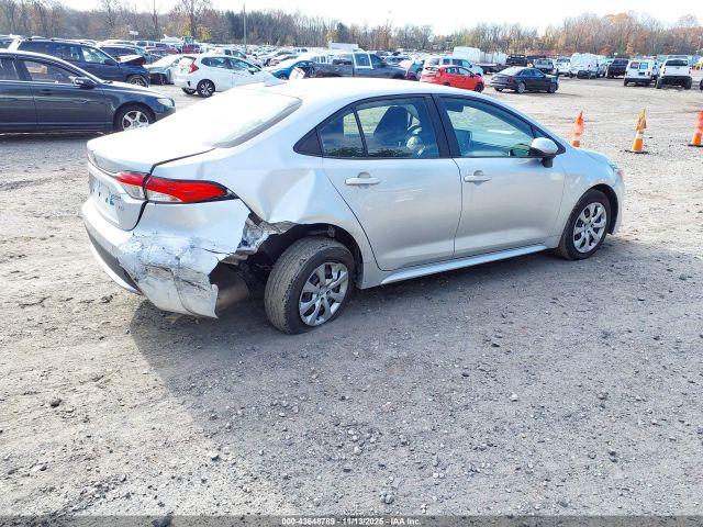 Toyota Corolla Le Image 3