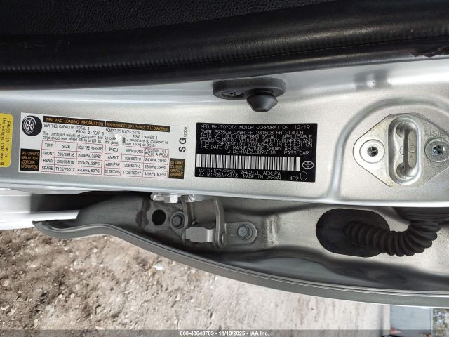 Toyota Corolla Le Image 9