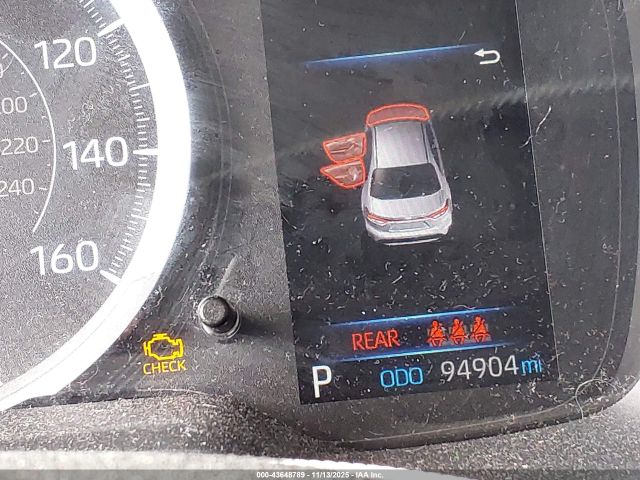 Toyota Corolla Le Image 12