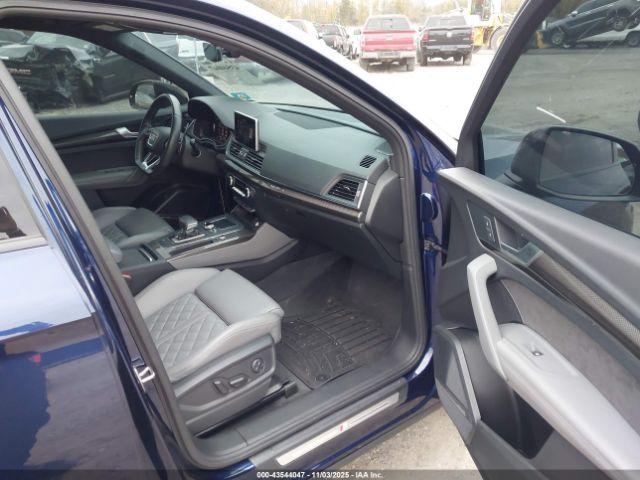 Audi Sq Premium Plus Tfsi Quattro Tiptronic Image 3