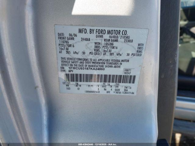 Ford Escape Image 13