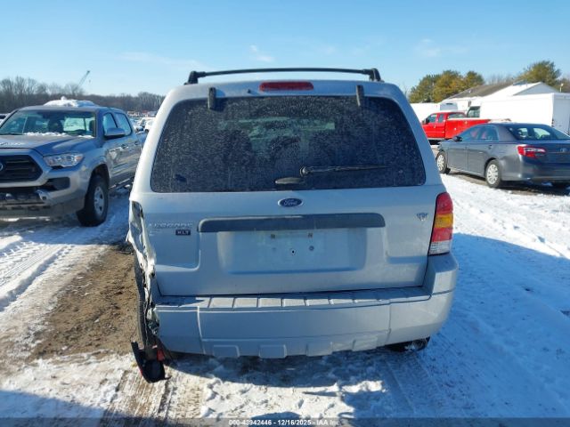 Ford Escape Image 4