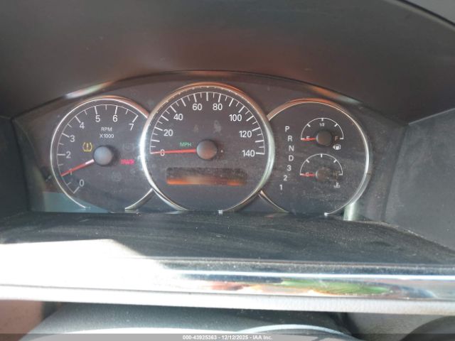 Buick LaCrosse Cx Image 8