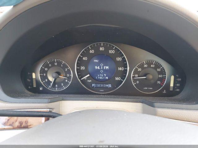 Mercedes-Benz E-Class Image 11